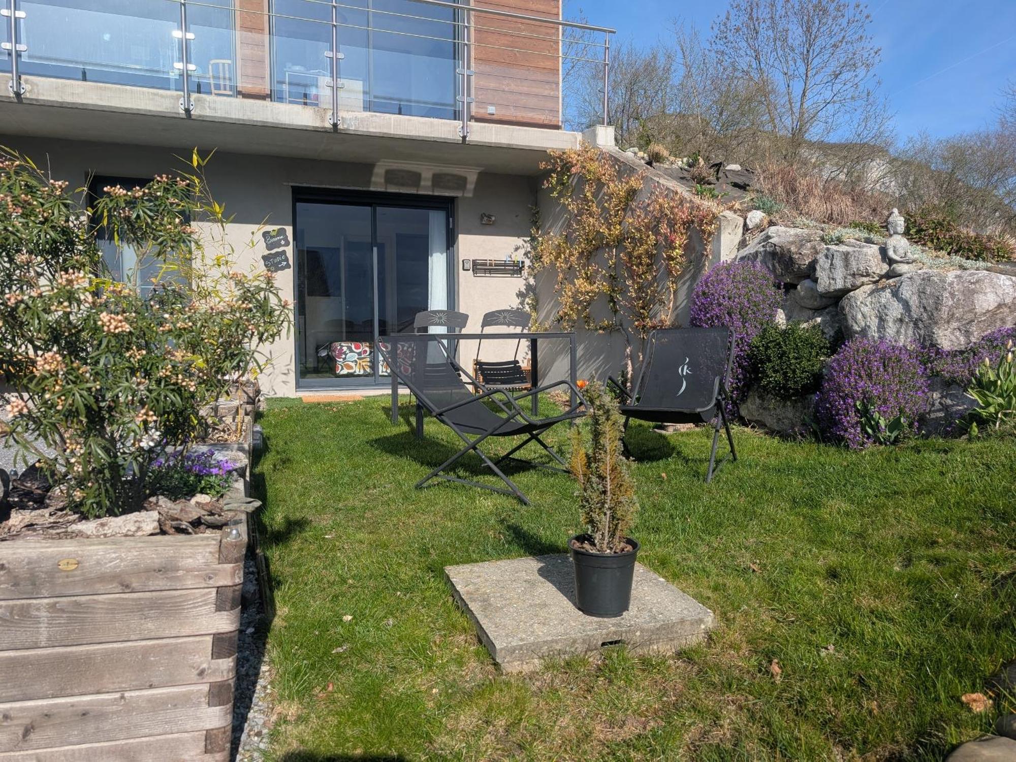 Studio A La Campagne Au Bout Du Lac D'Annecy Doussard Exterior foto